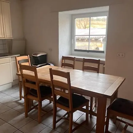 Appartement Komfortable 100 Qm Monteurwohnung Ab 3 Personen - Ab 3 Naechten